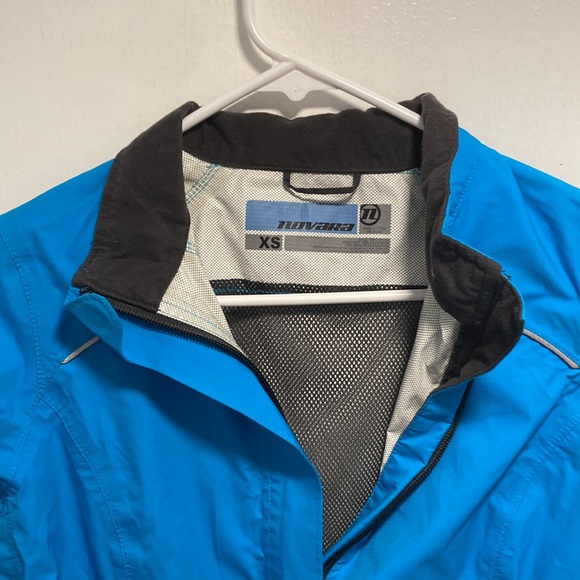 Novara Jacket - Picture 4 of 10